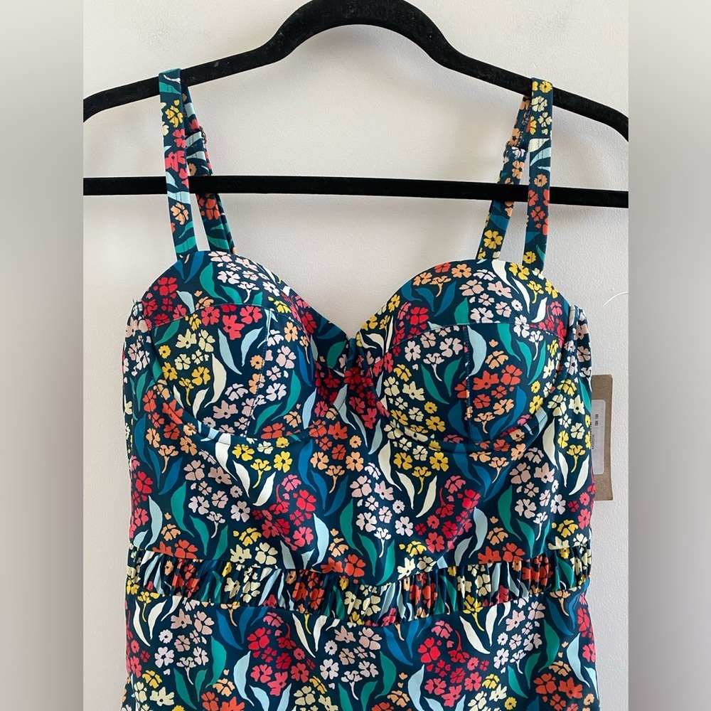 Albion The Duchess Costa Floral One Piece Swimsuit Size Medium New W/ Tag - Picture 5 of 11